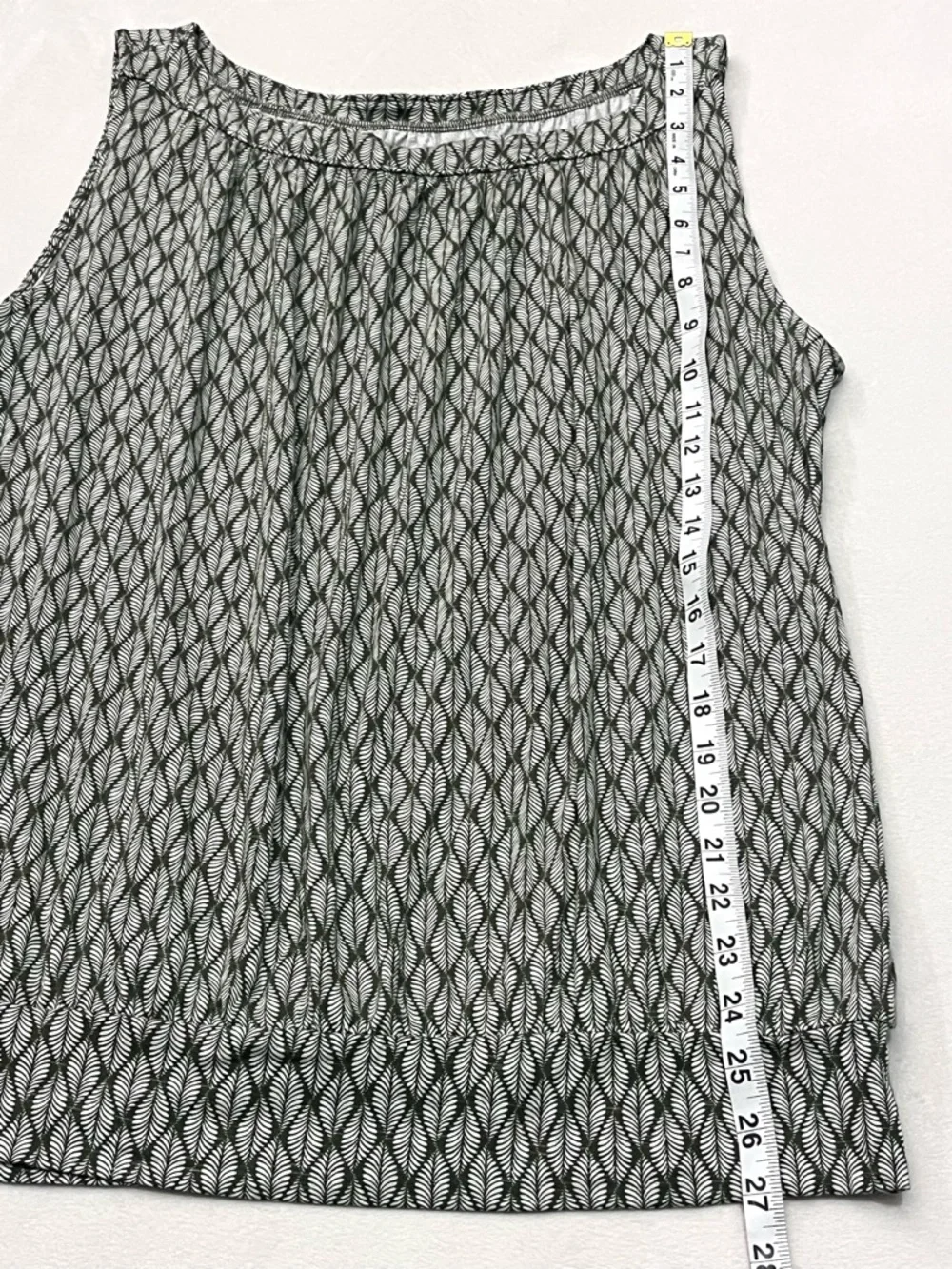 LOFT Outlet Women’s Dark Green & White Geometric Sleeveless Tank Top Large - Picture 6 of 16